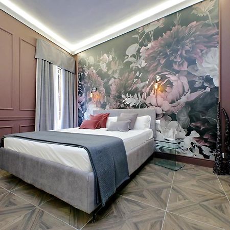 Ych-Butterfly Flat Close Trevi Fountain Roma Ngoại thất bức ảnh
