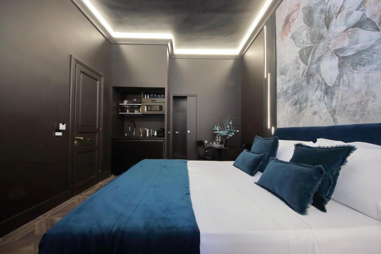 Ych-Butterfly Flat Close Trevi Fountain Roma Ngoại thất bức ảnh